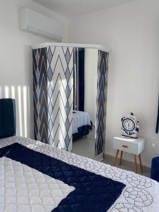 Stylish & Luxury 2-Bed Parkside Apart With Pool Vacoas-Phoenix Bagian luar foto